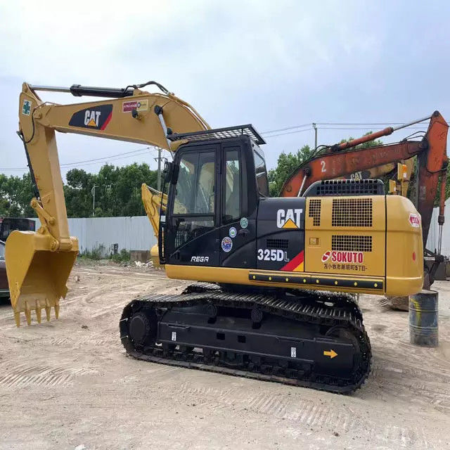 CAT 325DL ব্যবহৃত CAT Excavators আর্থ মুভিং মেশিনারি CAT 320 320D এক্সকাভেটর