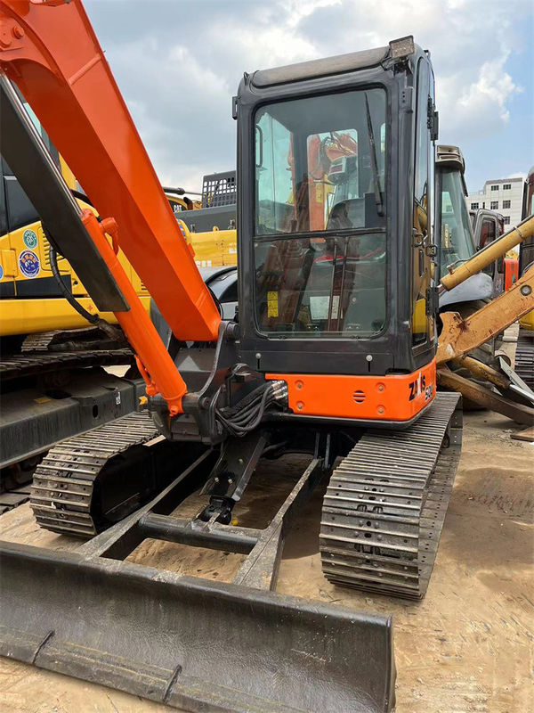 ব্যবহৃত হিটাচি ZX50U মিনি এক্সক্যাভেটর ব্যবহৃত 5 টন হিটাচি ZX50 মিনি এক্সক্যাভেটর