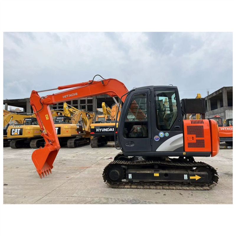 ব্যবহৃত হিটাচি ZX70 খননকারী Zaxis70 ছোট খননকারী মাটি সরানো লাল রঙ