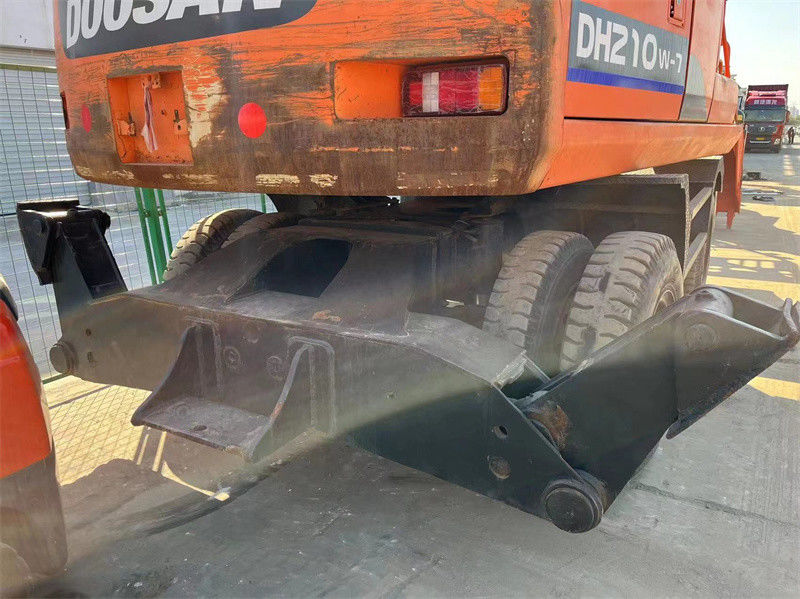 মূল ব্যবহৃত Doosan DH210W চাকা খননকারী ব্যবহৃত Doosan 21 টন চাকা খননকারী