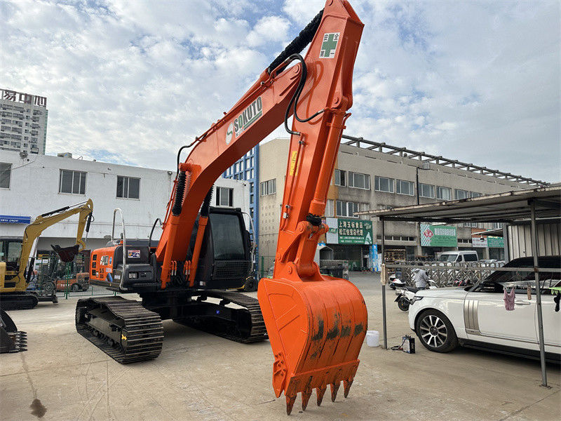 ব্যবহৃত হিটাচি ZX200LC Excavator জাপান উৎপত্তি ব্যবহৃত হিটাচি Zx200 20 টন Excavator