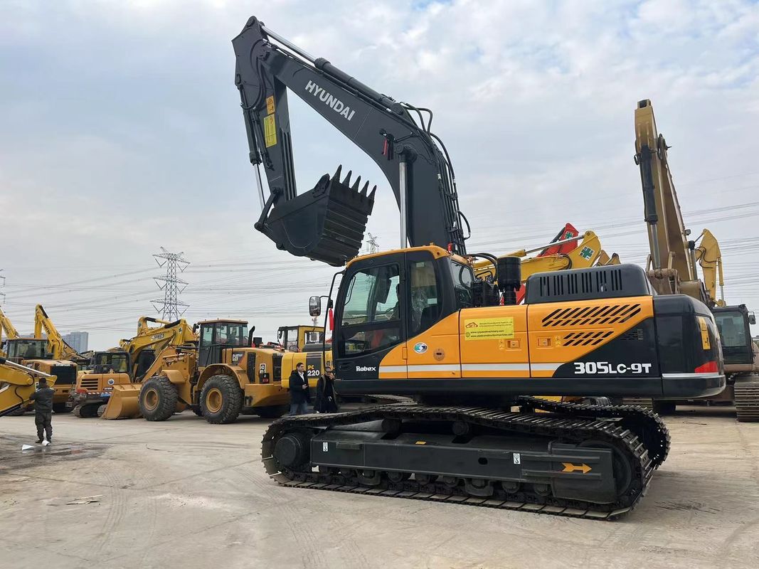 Doosan Hyundai 305lc-9t ব্যবহৃত বড় খননকারক 30 টন ব্যবহৃত বড় খননকারক Hyundai
