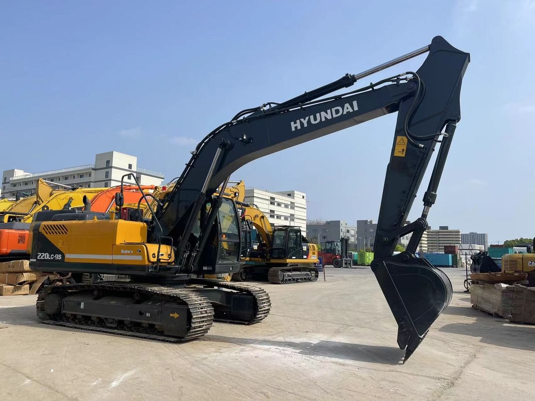 হুন্ডাই 220LC-9S এক্সক্যাভেটর ব্যবহৃত 22 টন বড় আকারের এক্সক্যাভেটর