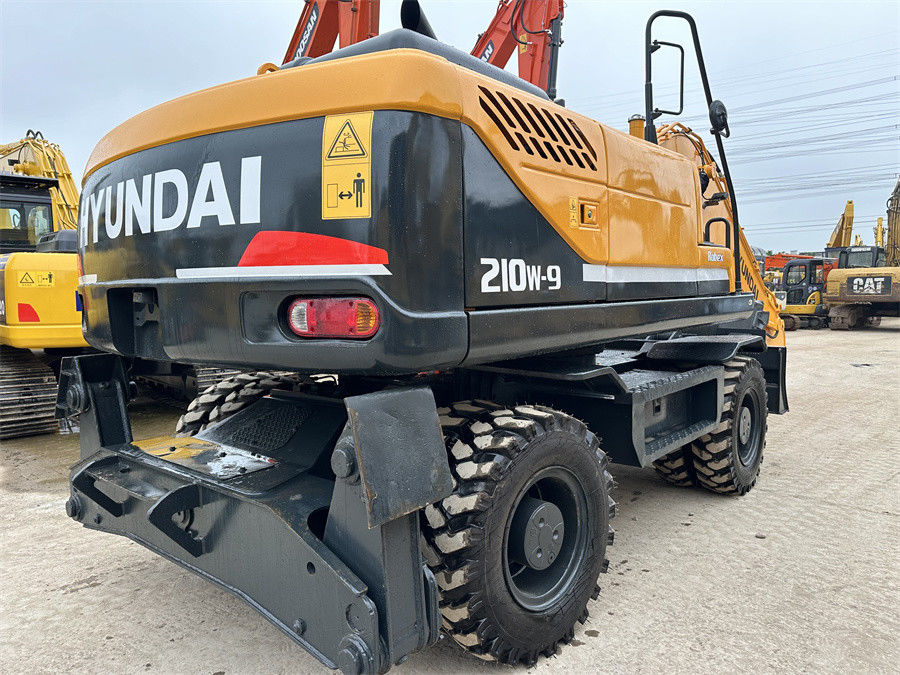 1900 Rpm Cummins QSB6.7 হাইড্রোলিক Excavator 162 KN Tear আউট ফোর্স / 1.3 M3 বালতি ক্ষমতা সঙ্গে