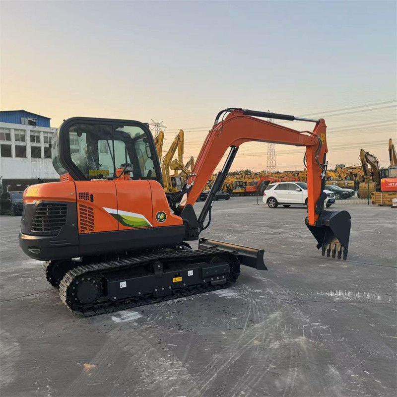 ব্র্যান্ড নিউ Doosan DX60E-10N মিনি Excavator 6 টন Doosan ক্রলার Excavator